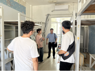 我院开展新学期宿舍走访与安全检查工作